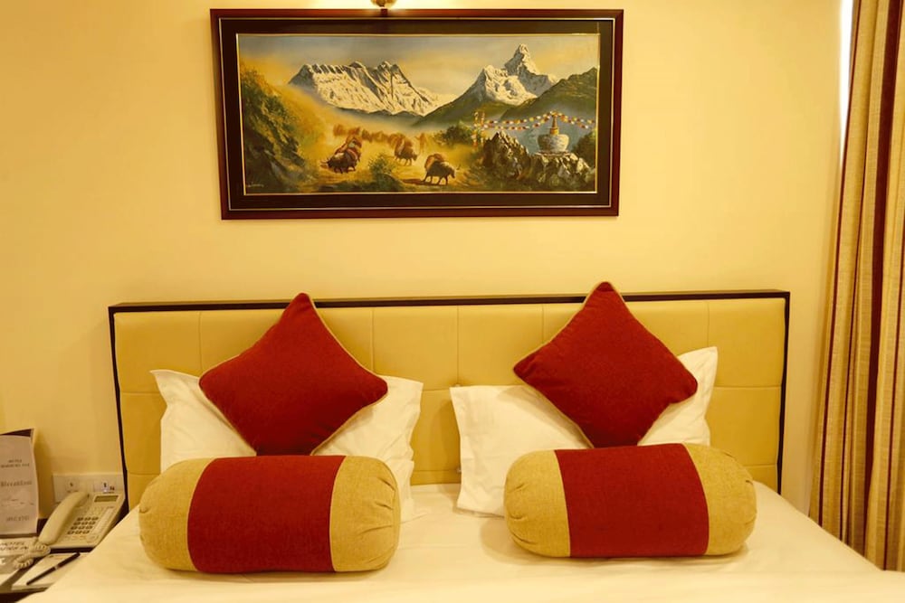 Hotel Readers Inn Pvt.Ltd 20/27
