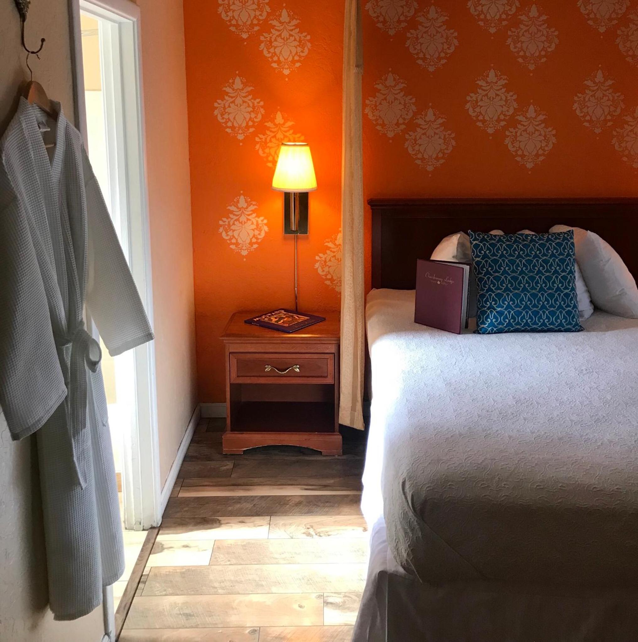 غرفة بسرير كوين، Chardonnay Lodge 3/10