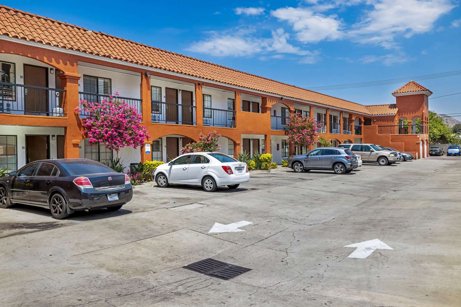 Econo Lodge Moreno Valley 4/7