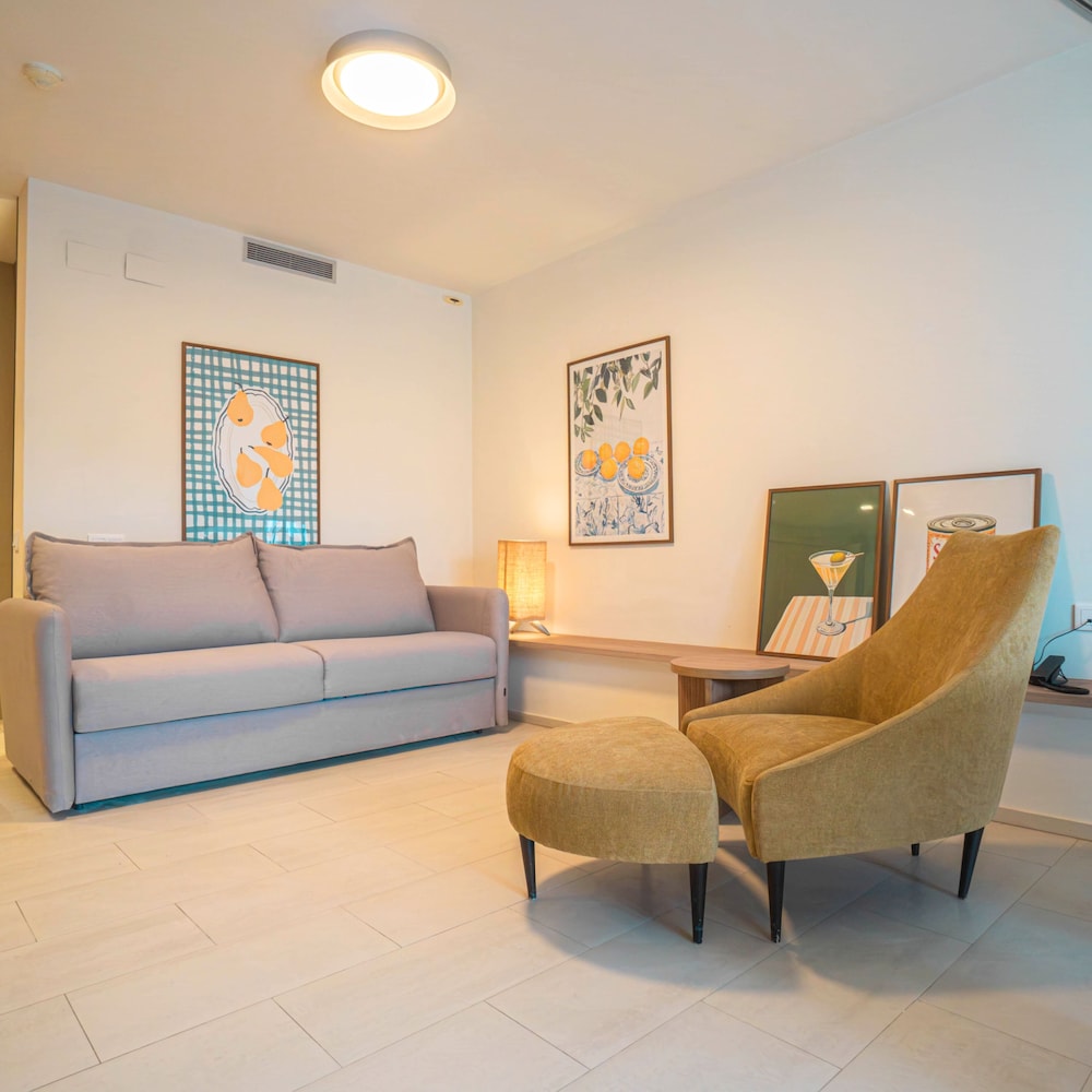 Ohtels Les Oliveres 27/50
