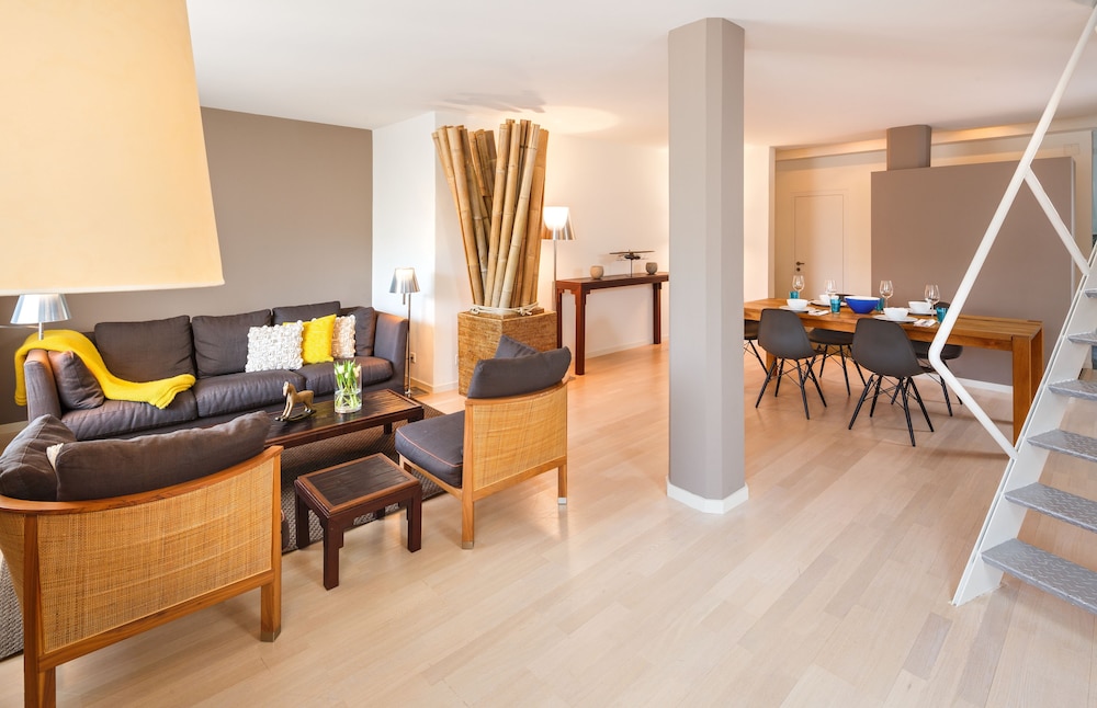 Hotel Rossli 33/36