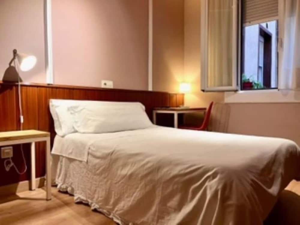 Hostal La Vera 33/50