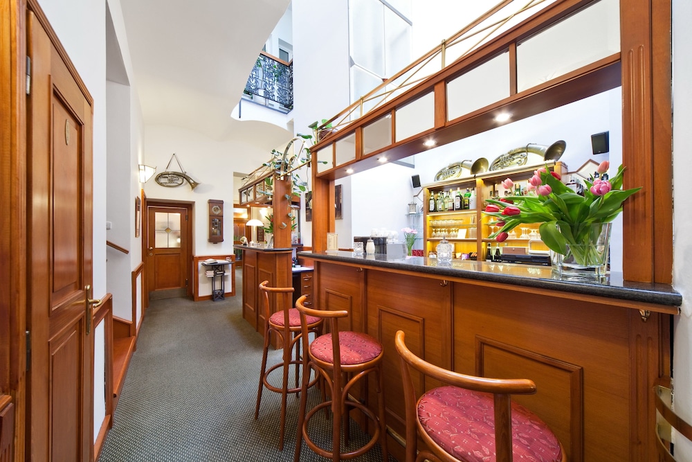 Boutique Hotel 16 41/50