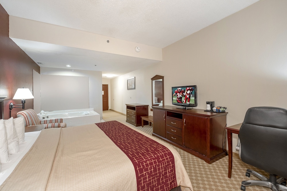 Red Roof Inn & Suites Corbin 18/48