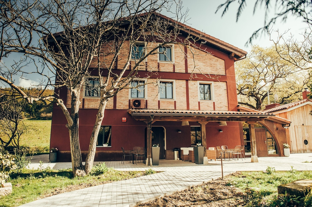 Hotel Sagarlore 2/59