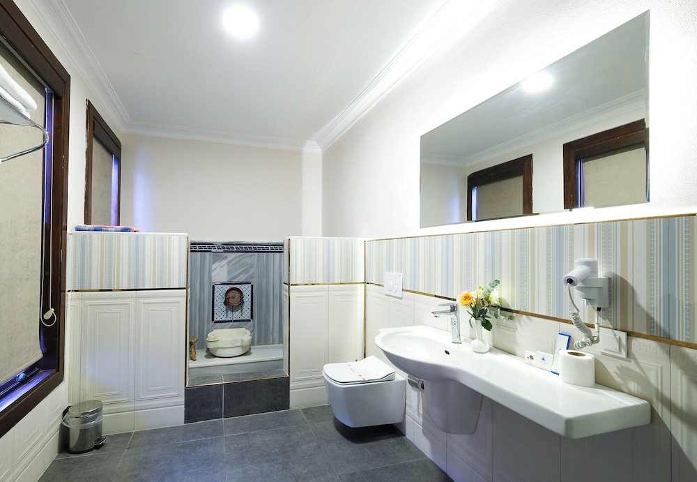 OTANTIK CLUB HOTEL 49/49
