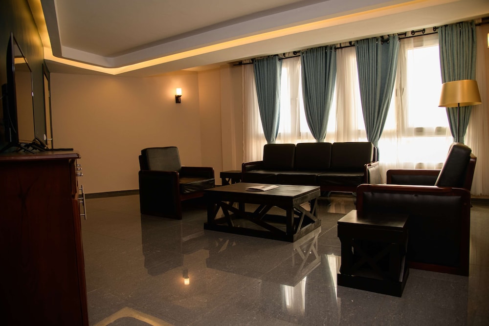 Soaho Douala Airport 45/51