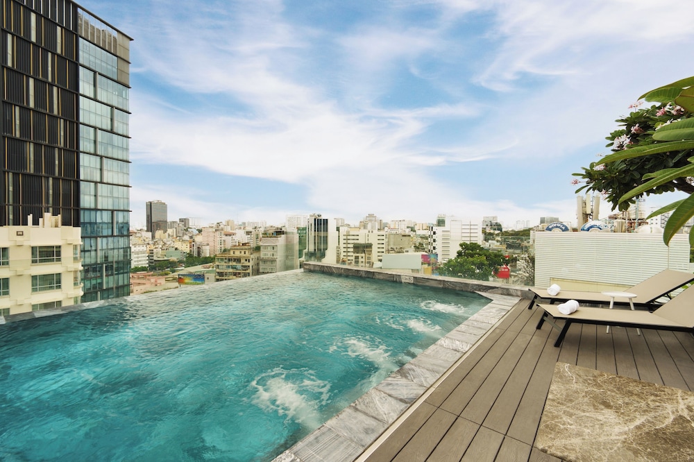 M City Hotel Saigon 44/49