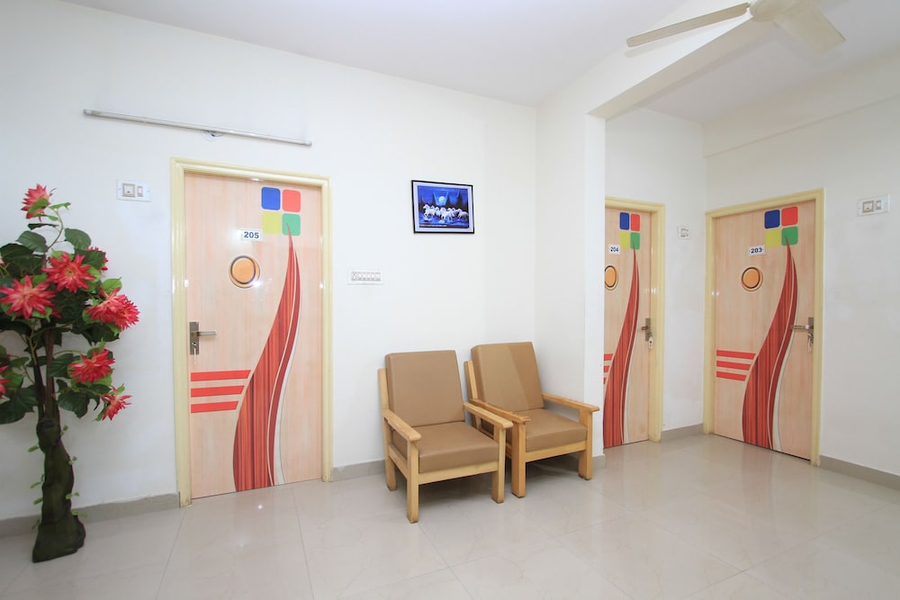 ARRA SUITES HOTEL photo4