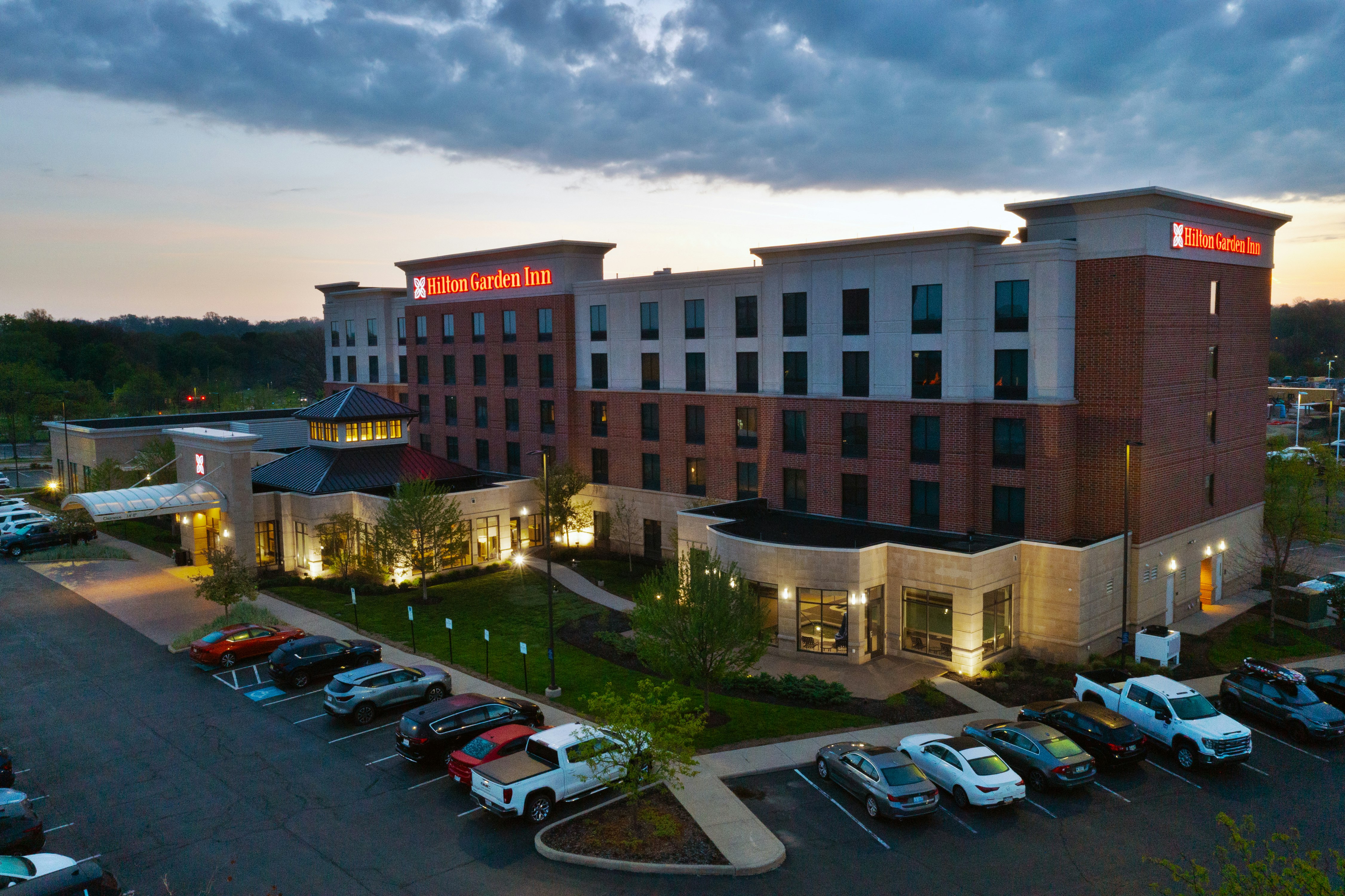 Hilton Garden Inn Akron 6/77