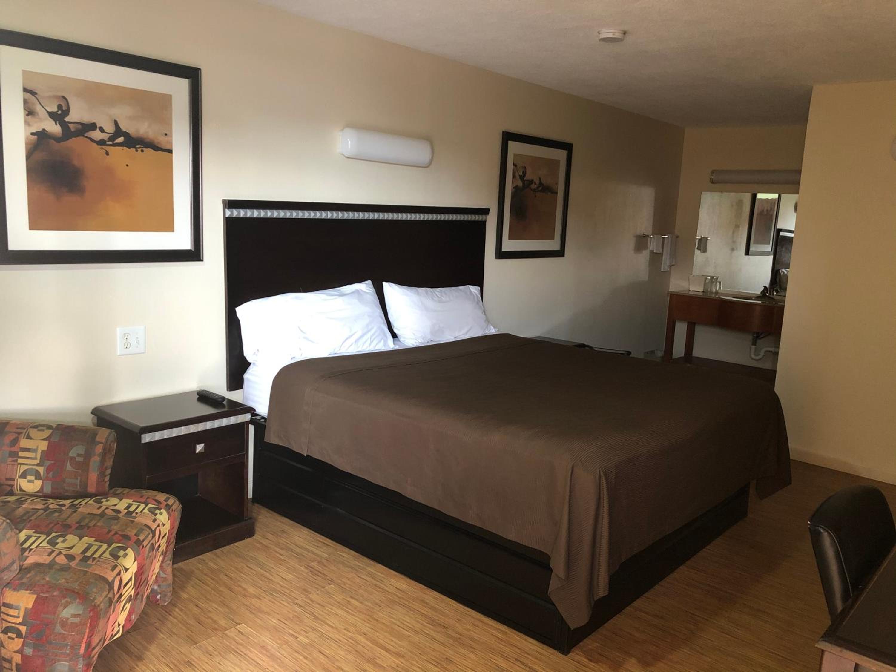 Americas Best Value Inn Lebanon 10/20