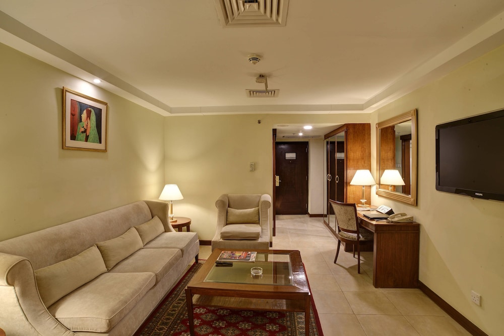 ISLAMABAD MARRIOTT HOTEL 10/15