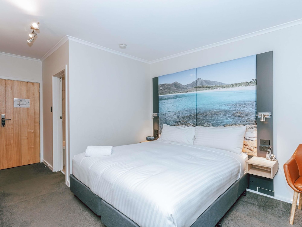 Hotel Launceston 16/50