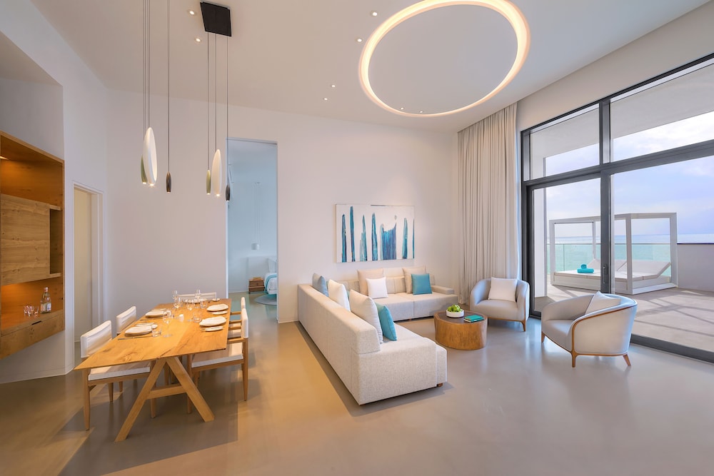 Nikki Beach Resort and Spa Dubai 48/81