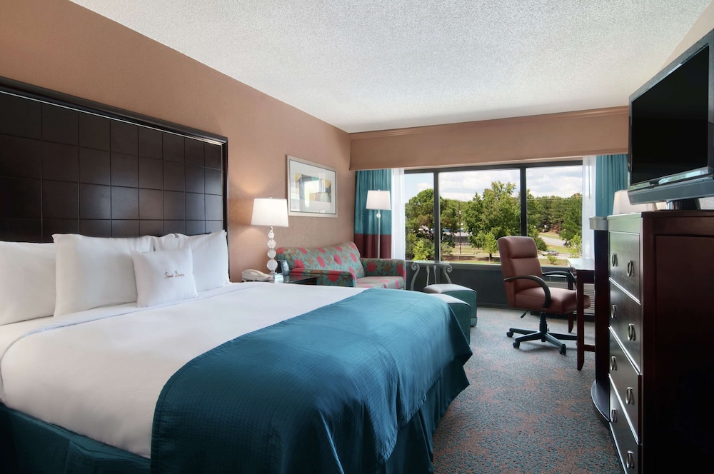 DoubleTree By Hilton Columbus GA 13/44