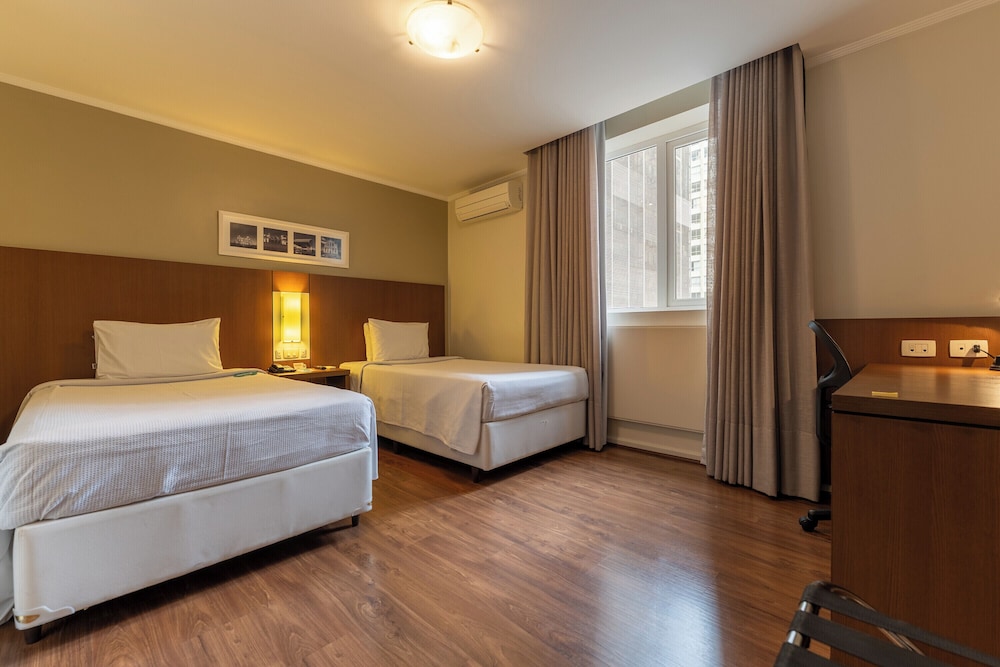 Hotel Deville Curitiba Batel (ex Hotel Deville Business Curitiba) 11/45