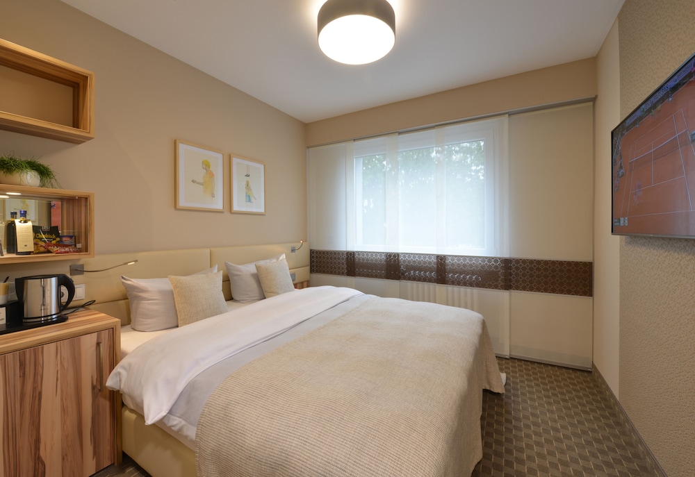 Parkhotel Oberhausen 12/52