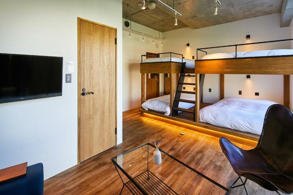Mizuka Nakasu 5 - Unmanned Hotel - 18/50