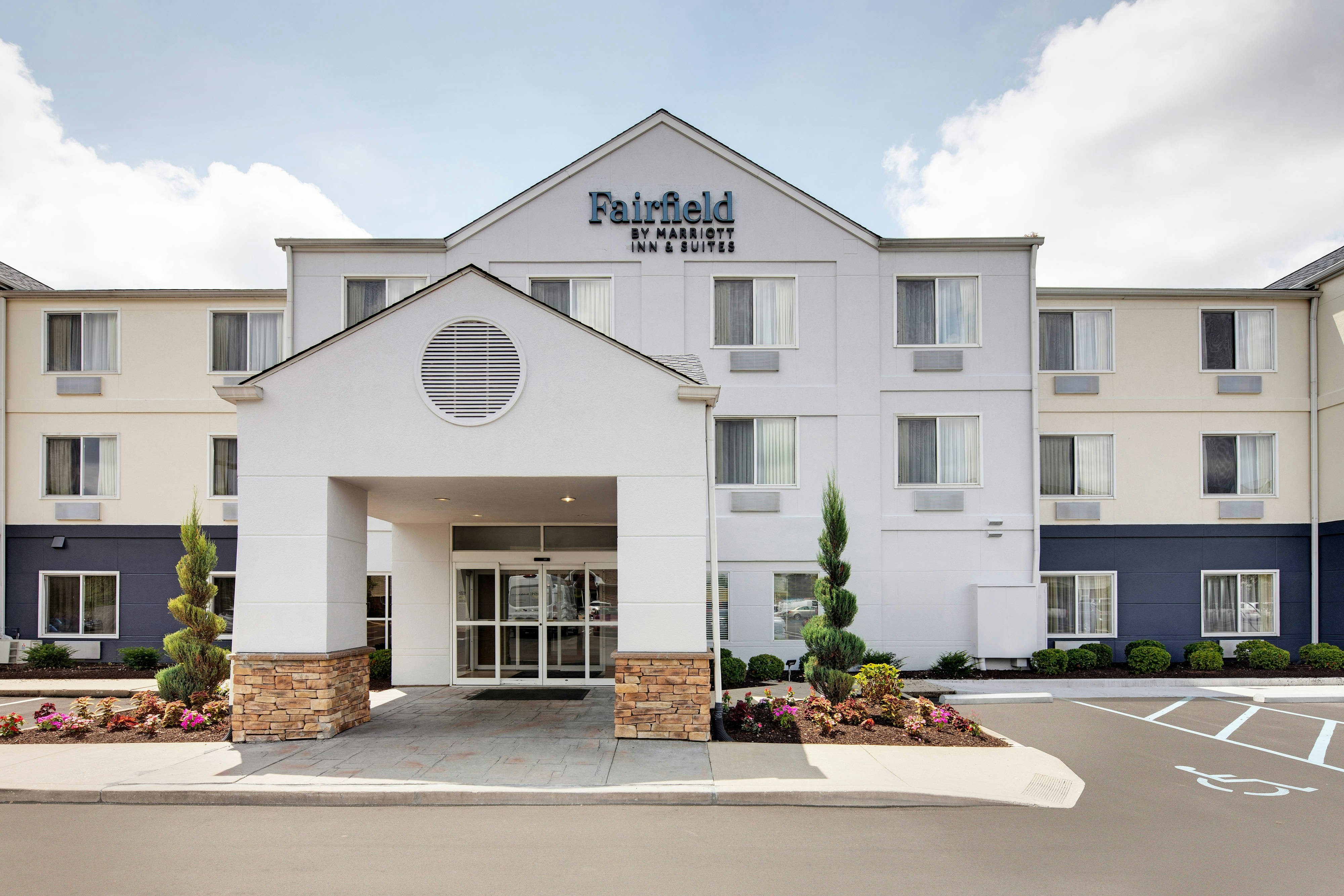 Fairfield Inn And Suites By Marriott Indianapolis Airport 2/24