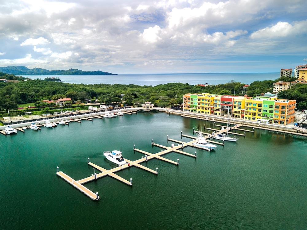 Dunama Ocean View Hotel 40/50
