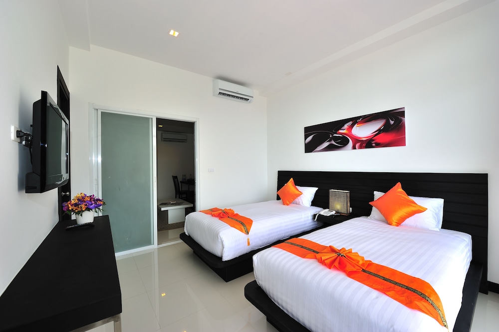 Lae Lay Suites 17/62