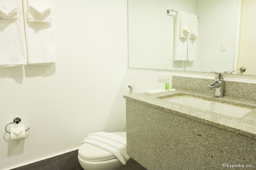 Privato Ortigas 35/41
