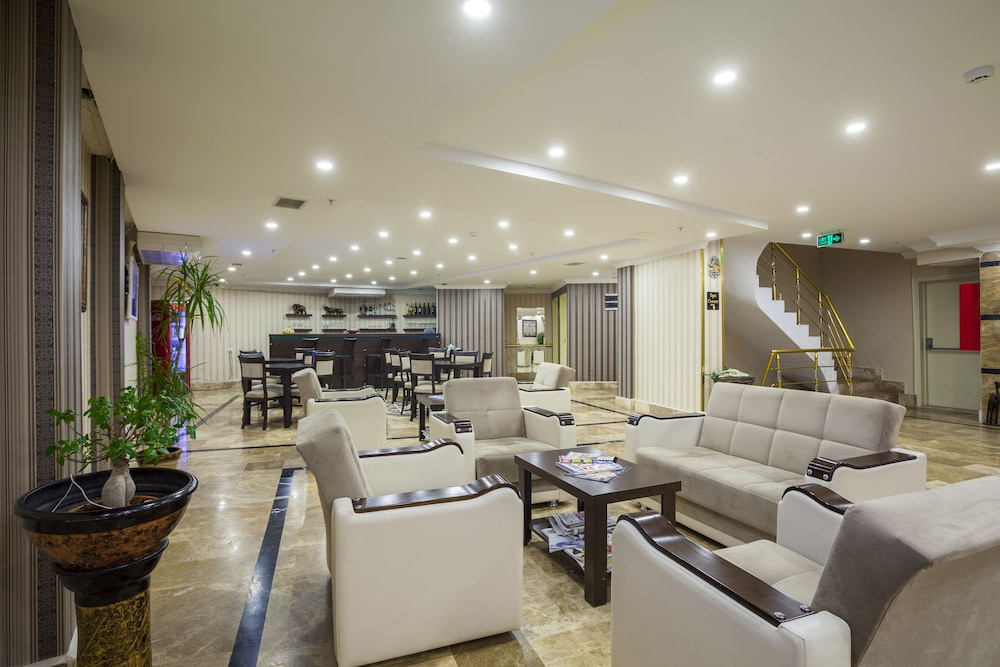 AYHAN HOTEL 33/41