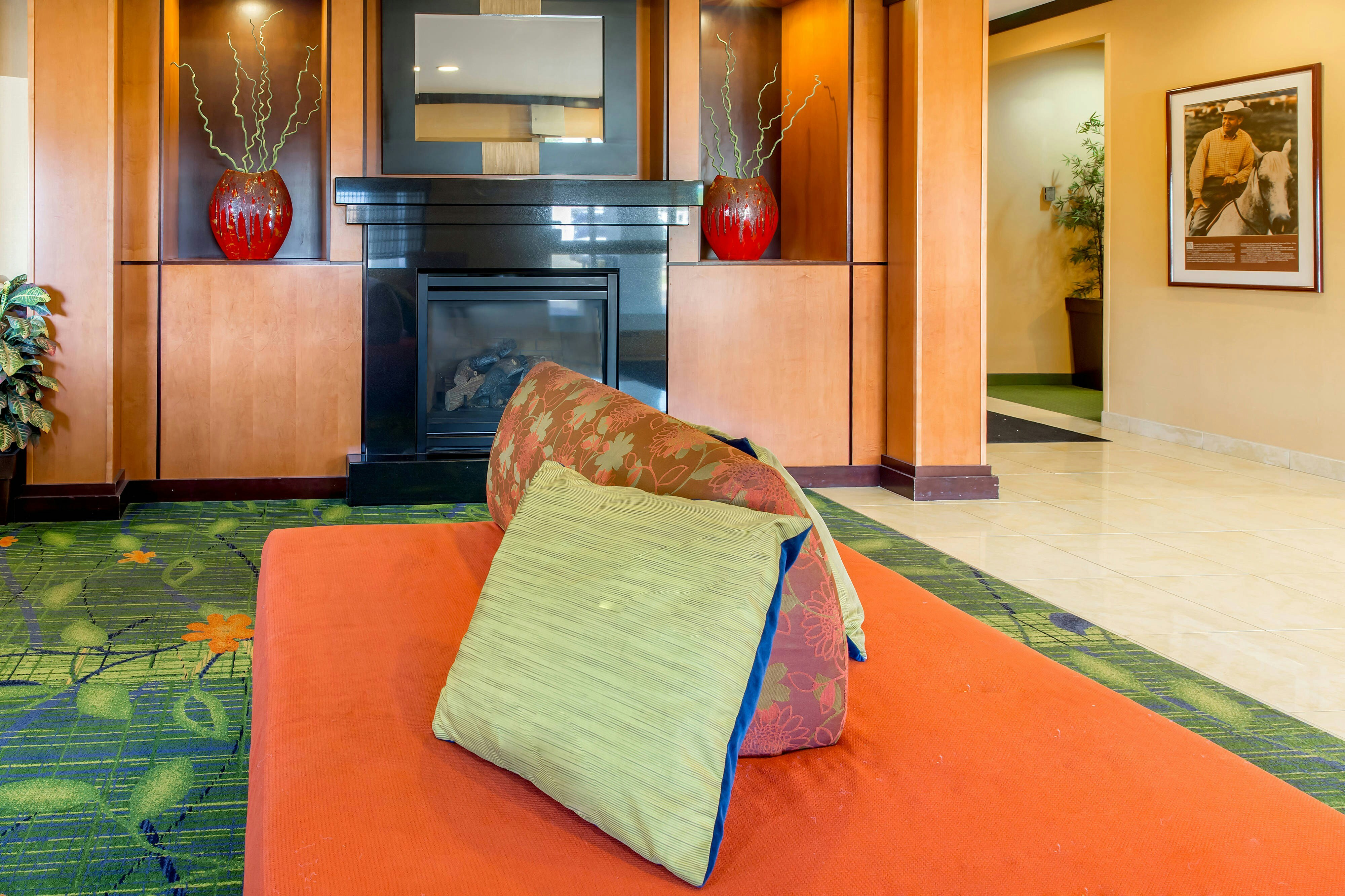 Fairfield Inn Suites By Marriott Canton 12/15