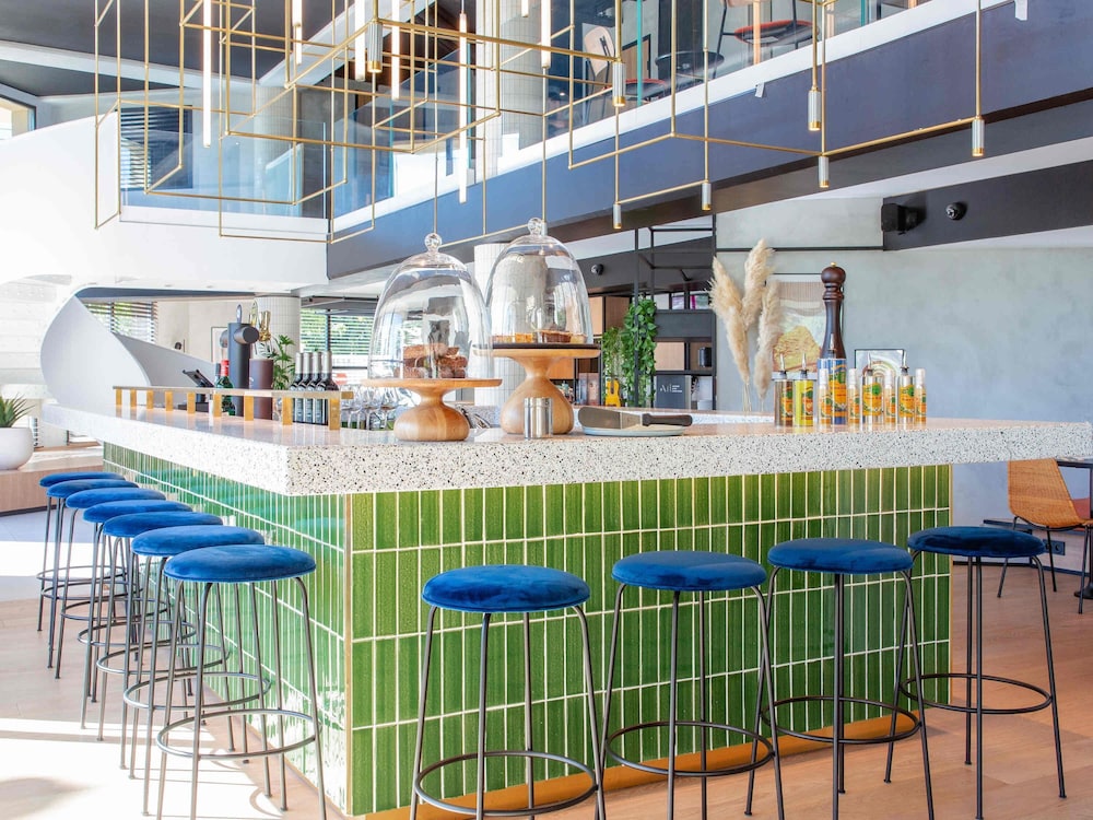 Ibis Nice Aeroport Promenade Hotel 48/72