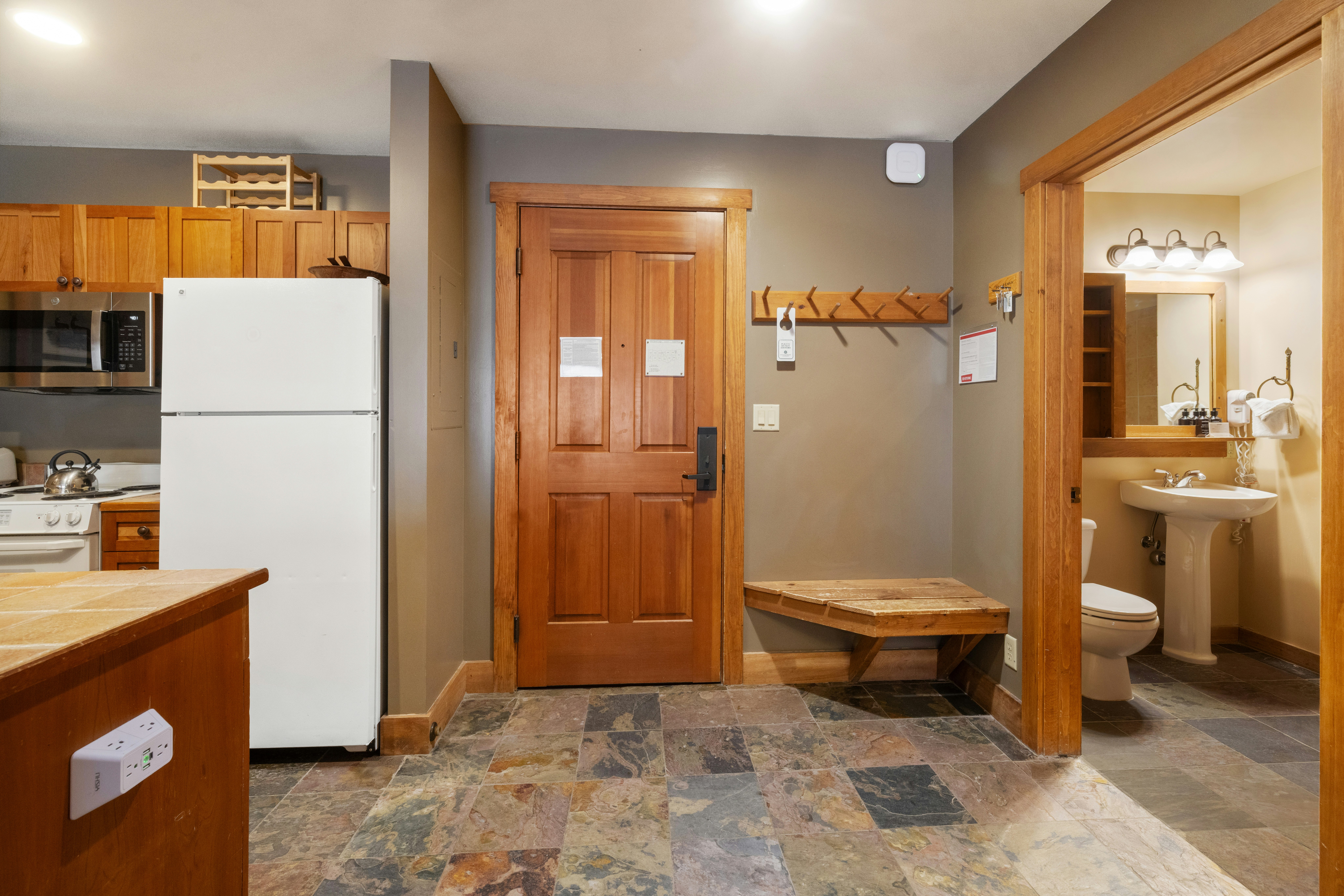 RedHawk Lodge and Townhomes by Keystone Resort 11/50