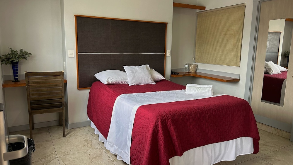 Hotel Santa Fe 25/40