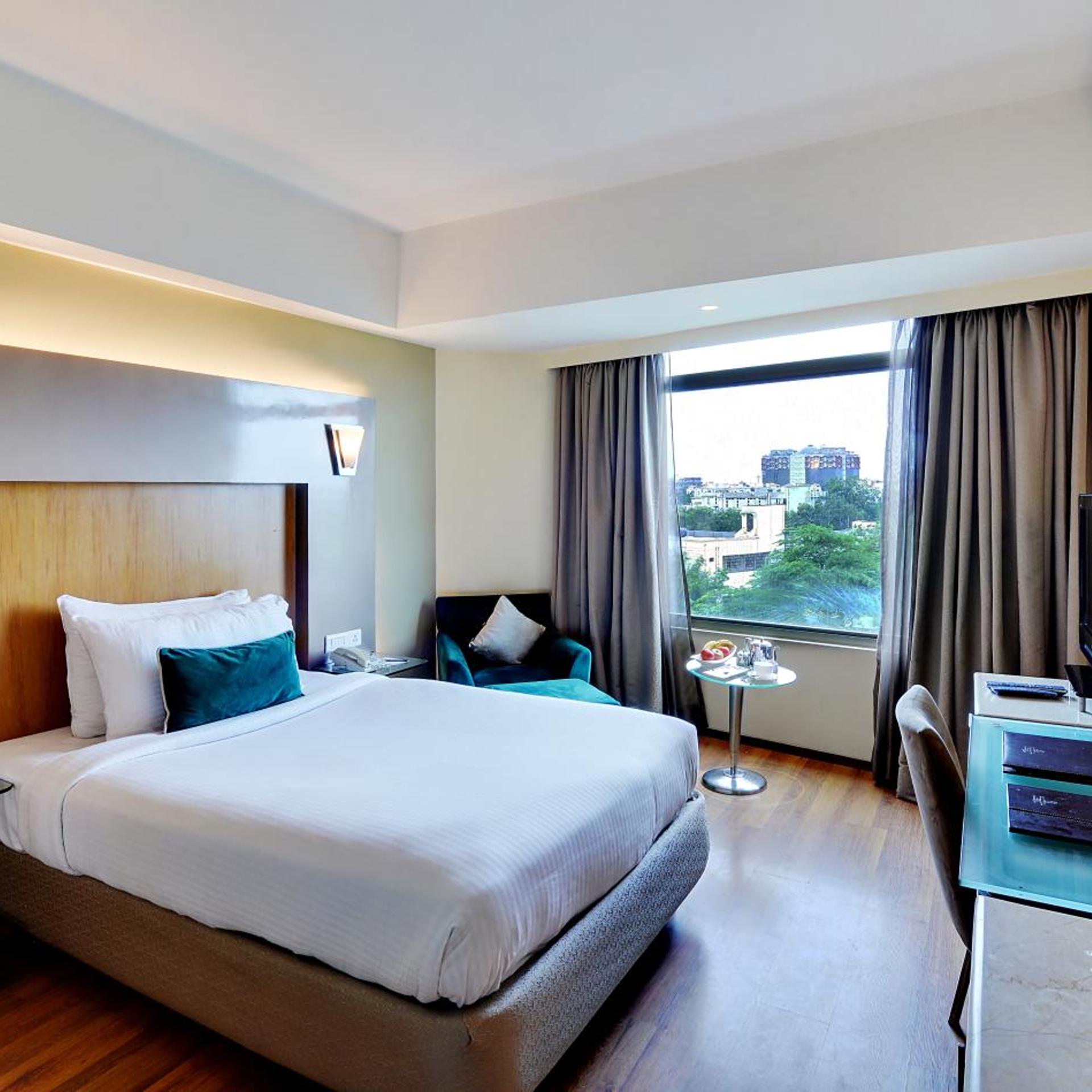 Studio, Single Bed