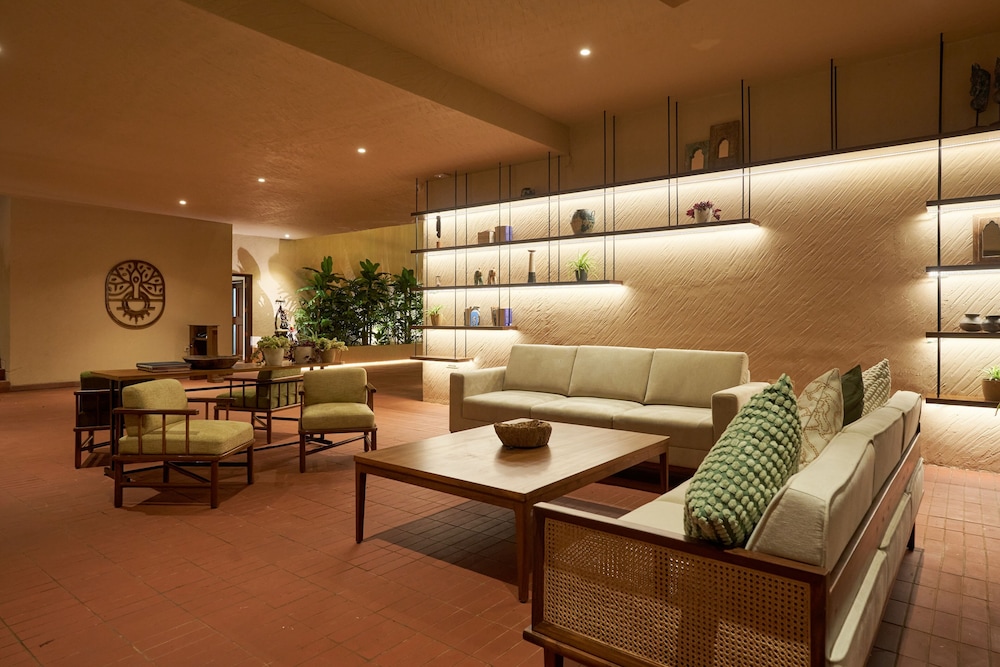 Ikshana Resort and Spa 30/48