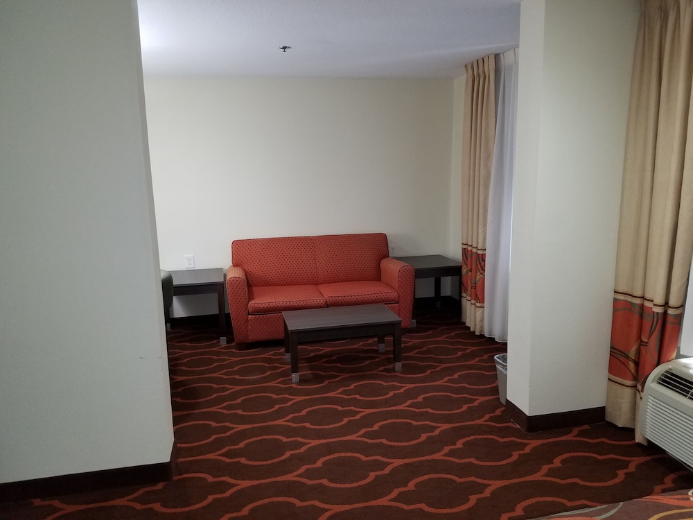 Baymont by Wyndham Grovetown Augusta 28/44