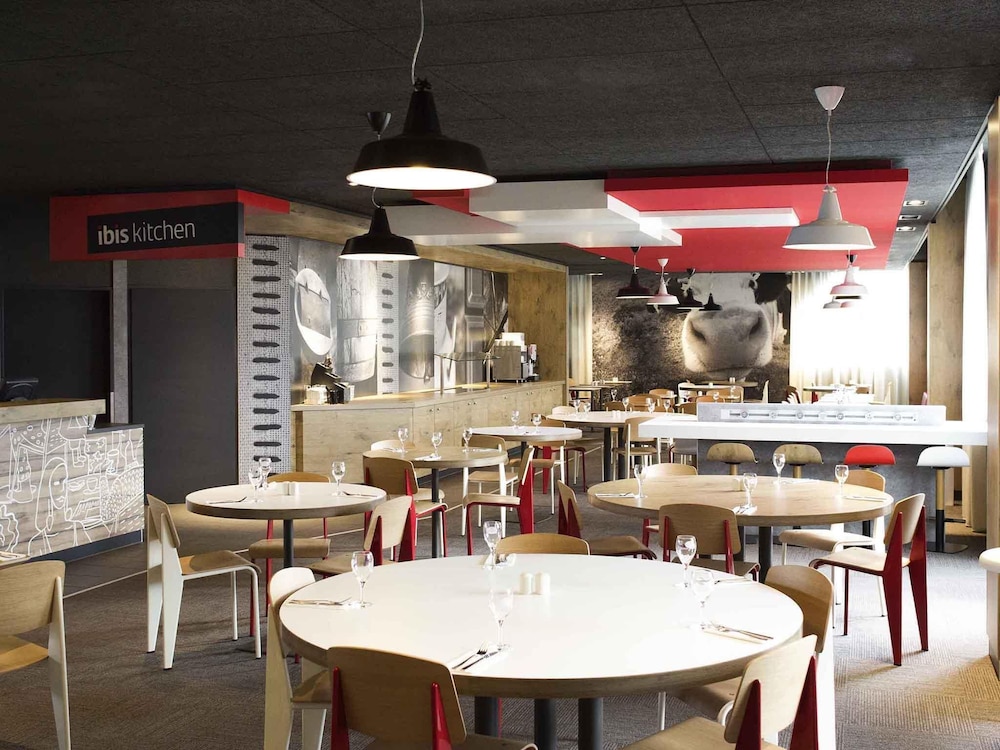 Ibis Lausanne Crissier 29/49
