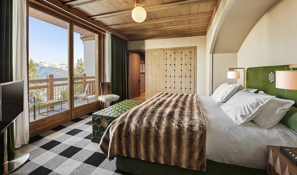 PRESTIGE, JUNIOR SUITE