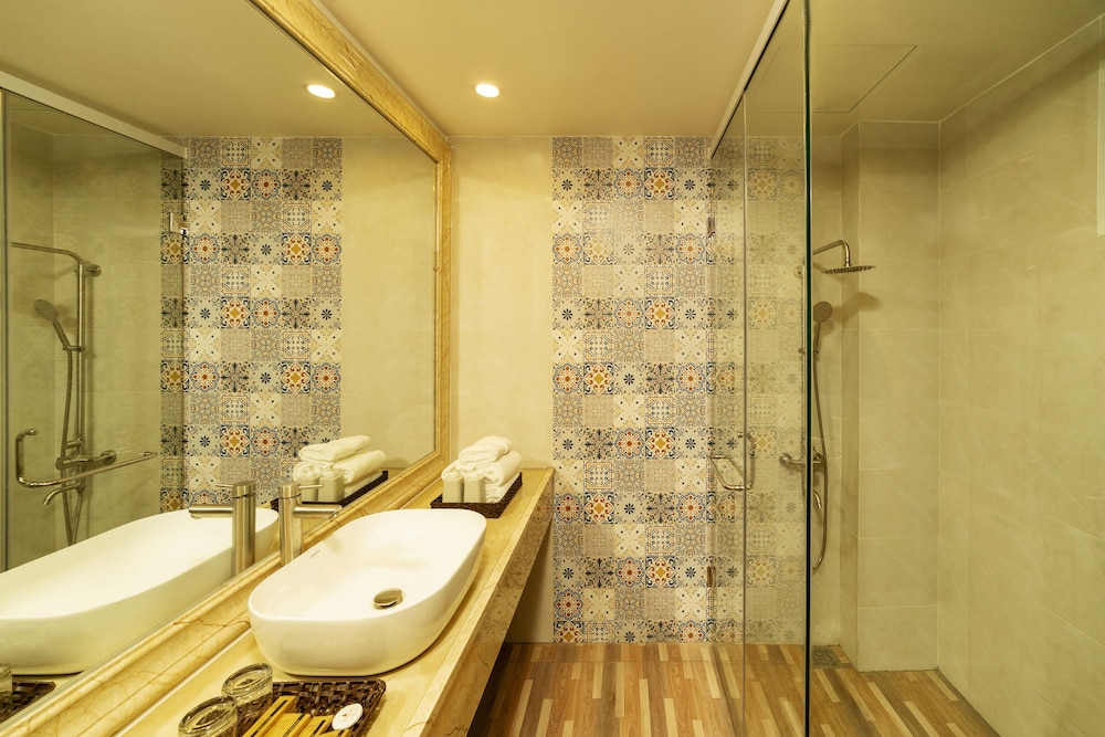 Romeo Juliet Dalat Resort 49/50