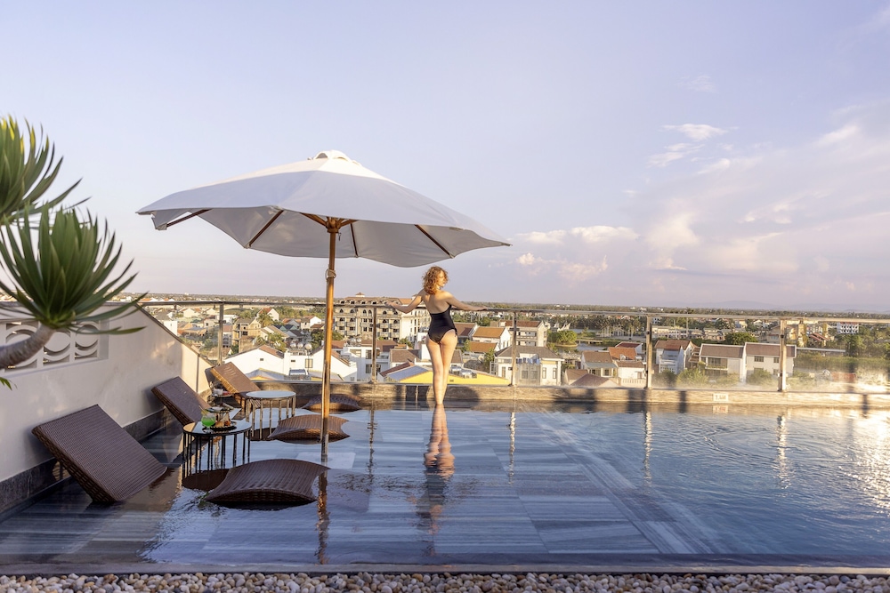 Little Gem Hoi An Boutique Hotel & Spa 57/63