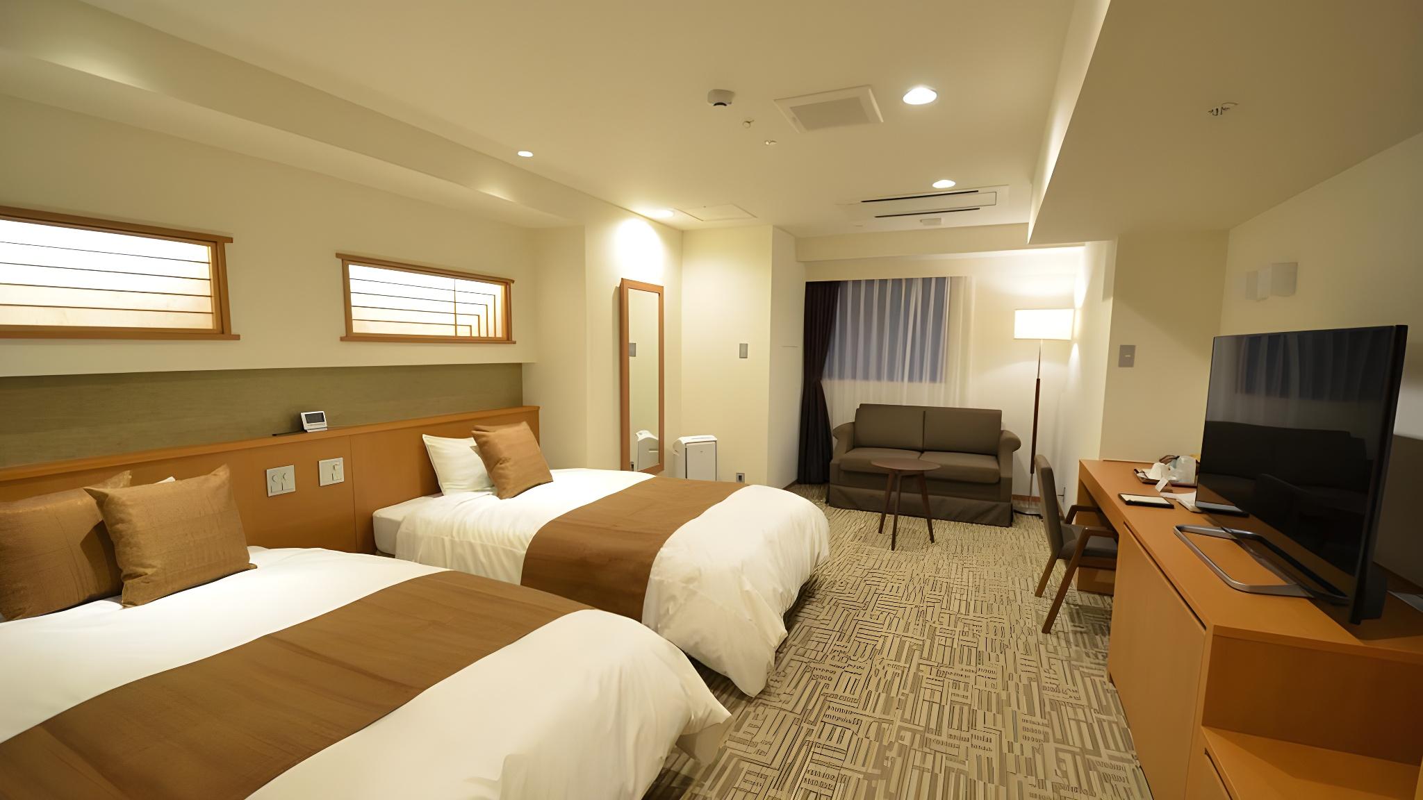 Room, Triple, Mountain Side