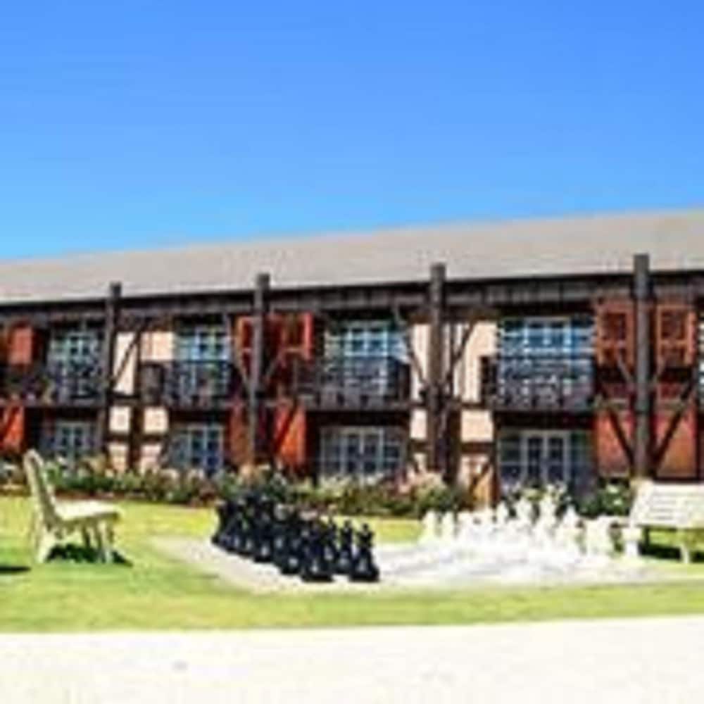Novotel Swan Valley Vines Resort 2/61