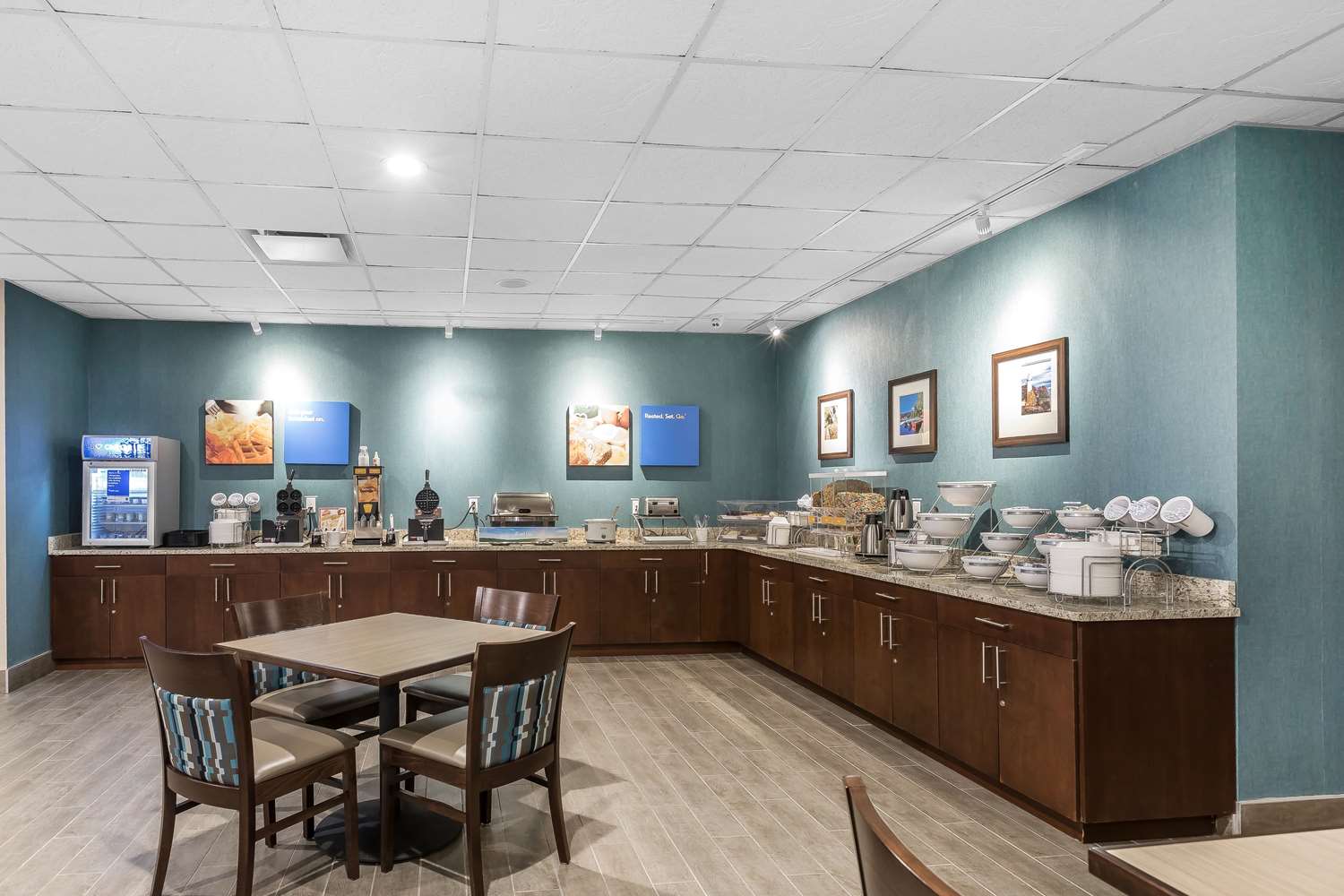 Comfort Inn Bay City-Riverfront 27/36