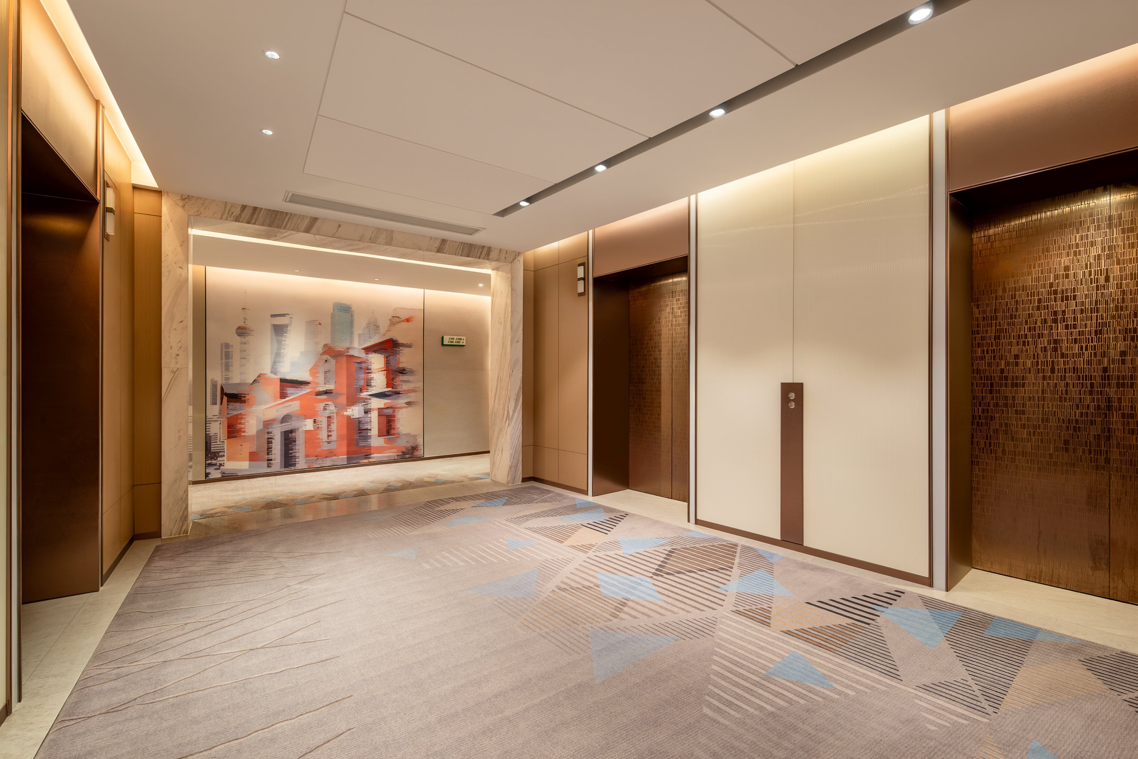 Holiday Inn Shanghai Nanjing Road 37/75