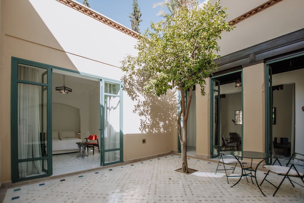 Riad Les Deux Tours 64/75