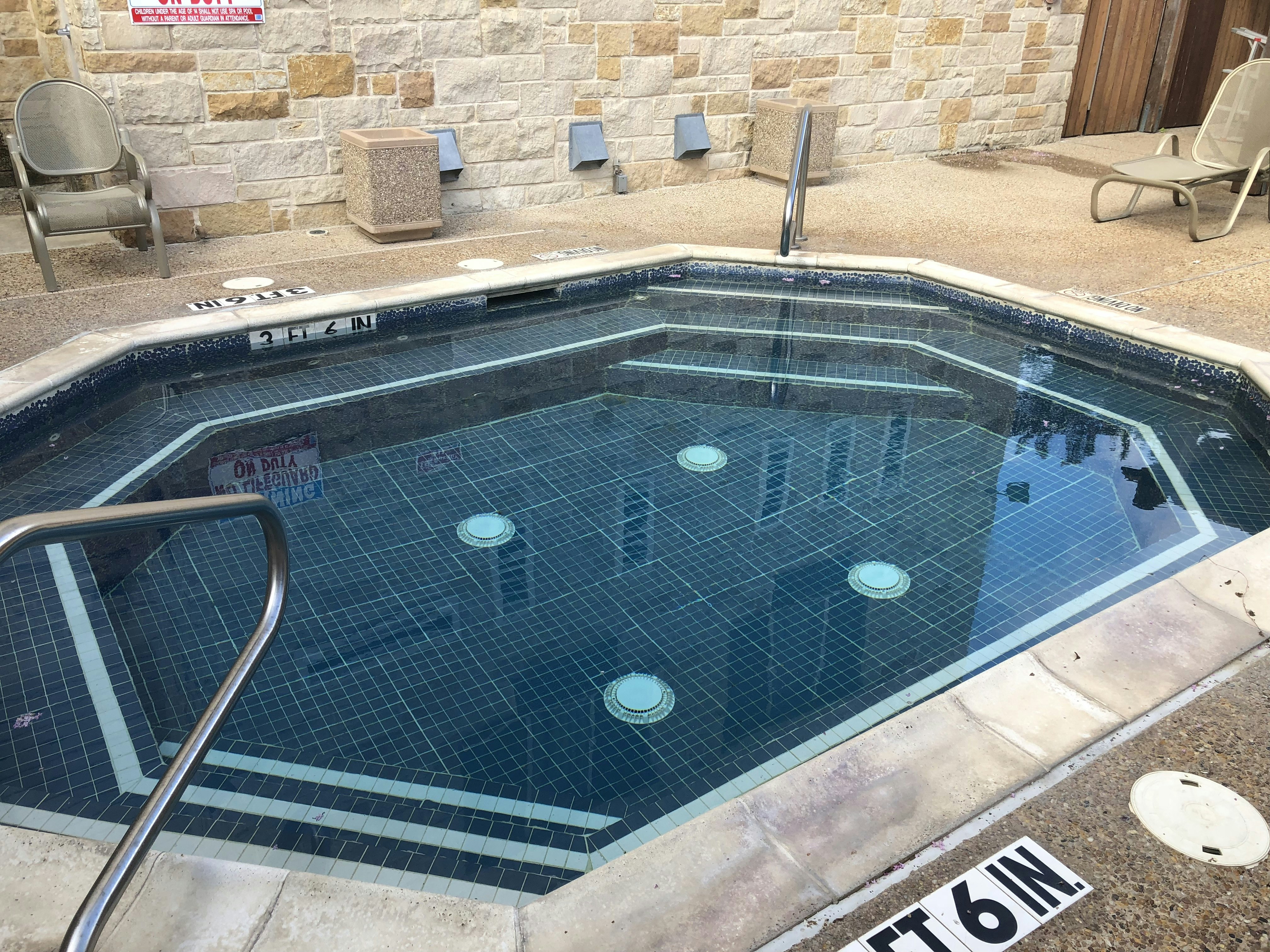 Hawthorn Extended Stay by Wyndham Killeen 30/48