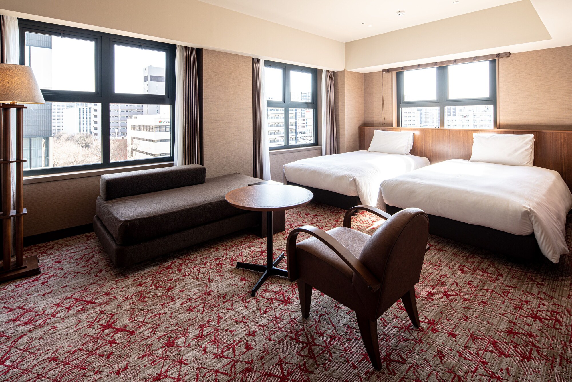 CHAPTER 3, SUPERIOR, TWIN BEDS, PARK VIEW, CORNER