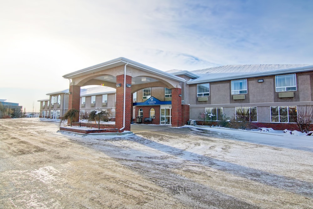 Ramada by Wyndham Ponoka 4/39
