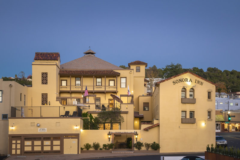 The Sonora Inn 2/50