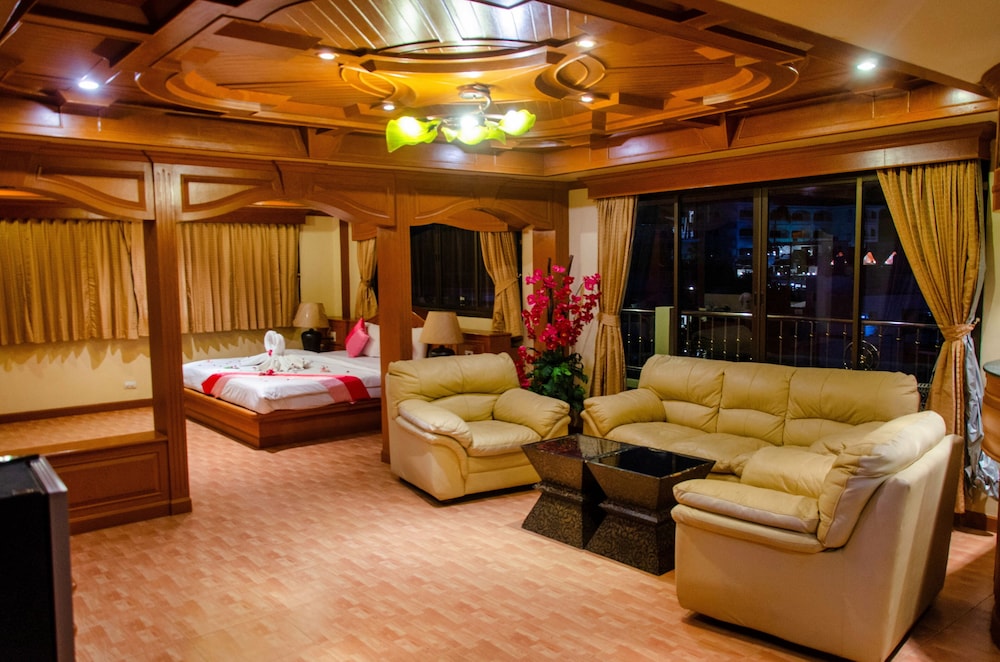 Diva Patong Hotel 31/50