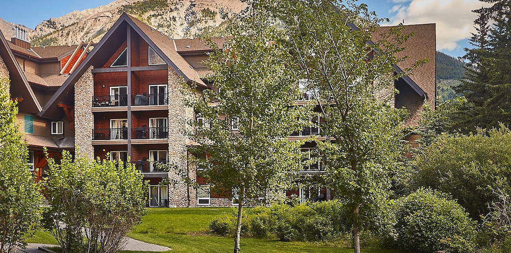 Grande Rockies Resort Bellstar Hotels Resorts 62/66