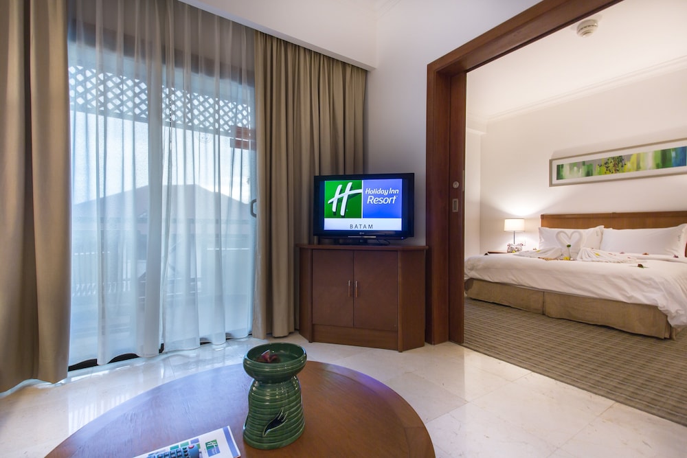 HOLIDAY INN RESORT BATAM 27/80
